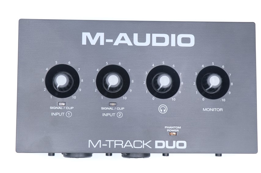 M-Audio M-Track DUOを上から撮った写真