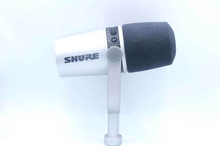 SHURE MV7をレビュー。XLR・USB両対応の高性能ダイナミックマイク | 弾き語りすとLABO