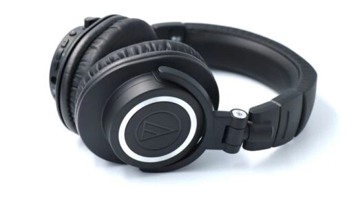 audio technica ATH-M50xBT2をレビュー。Bluetoothでも使えるプロユースで定番のモニターヘッドホン