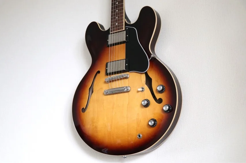 Gibson ES-335 ボディ部分